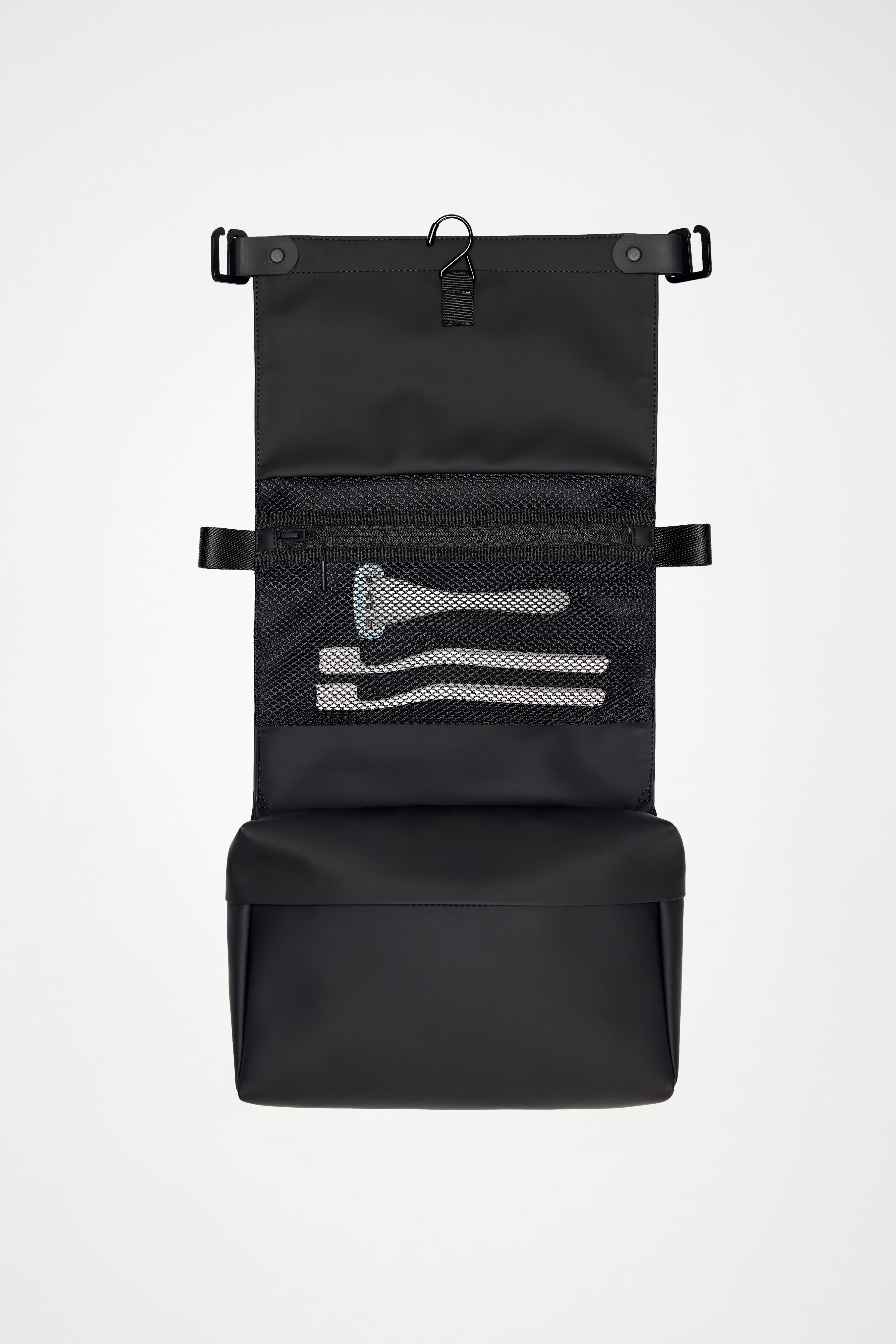 RAINS OTG Wash Bag Blue Dusk 3.50L H20 x D6 x W27 cm Wash Bag