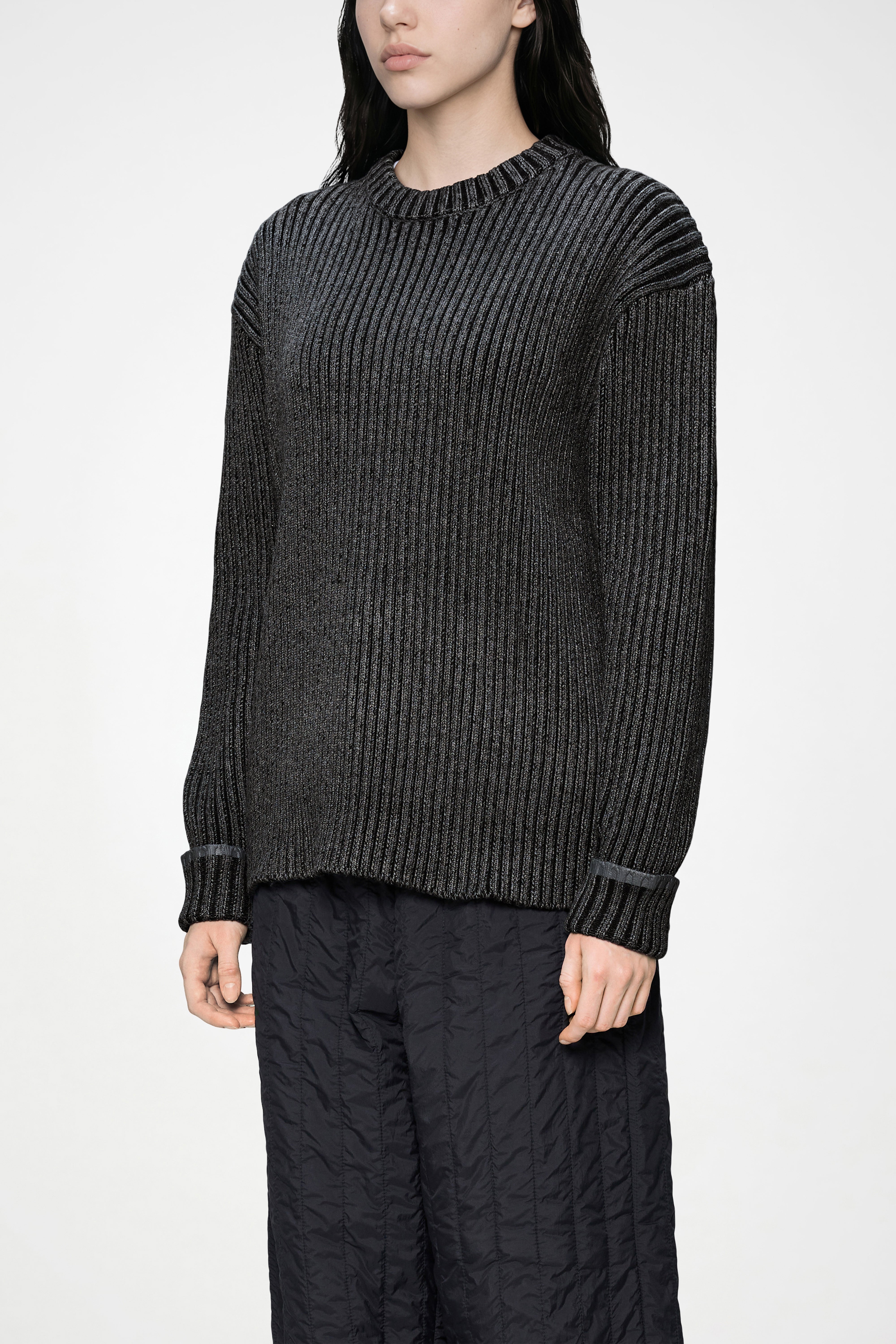 RAINS Sapa Knit Crew Neck Dark Grey / Black Long Sleeve